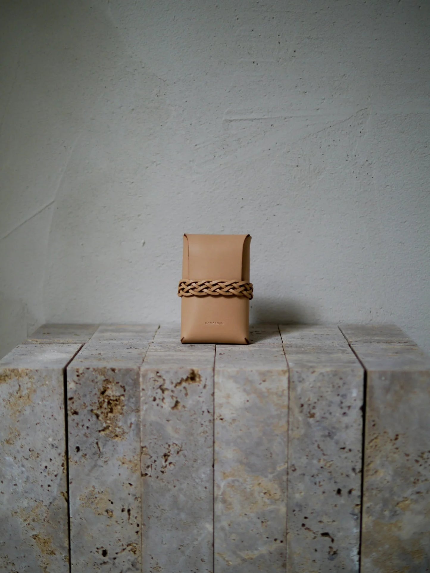 KAMAROAN - Woven Card Case - Natural