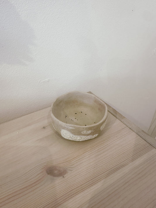Soft Rose Magma Cup - Black dots