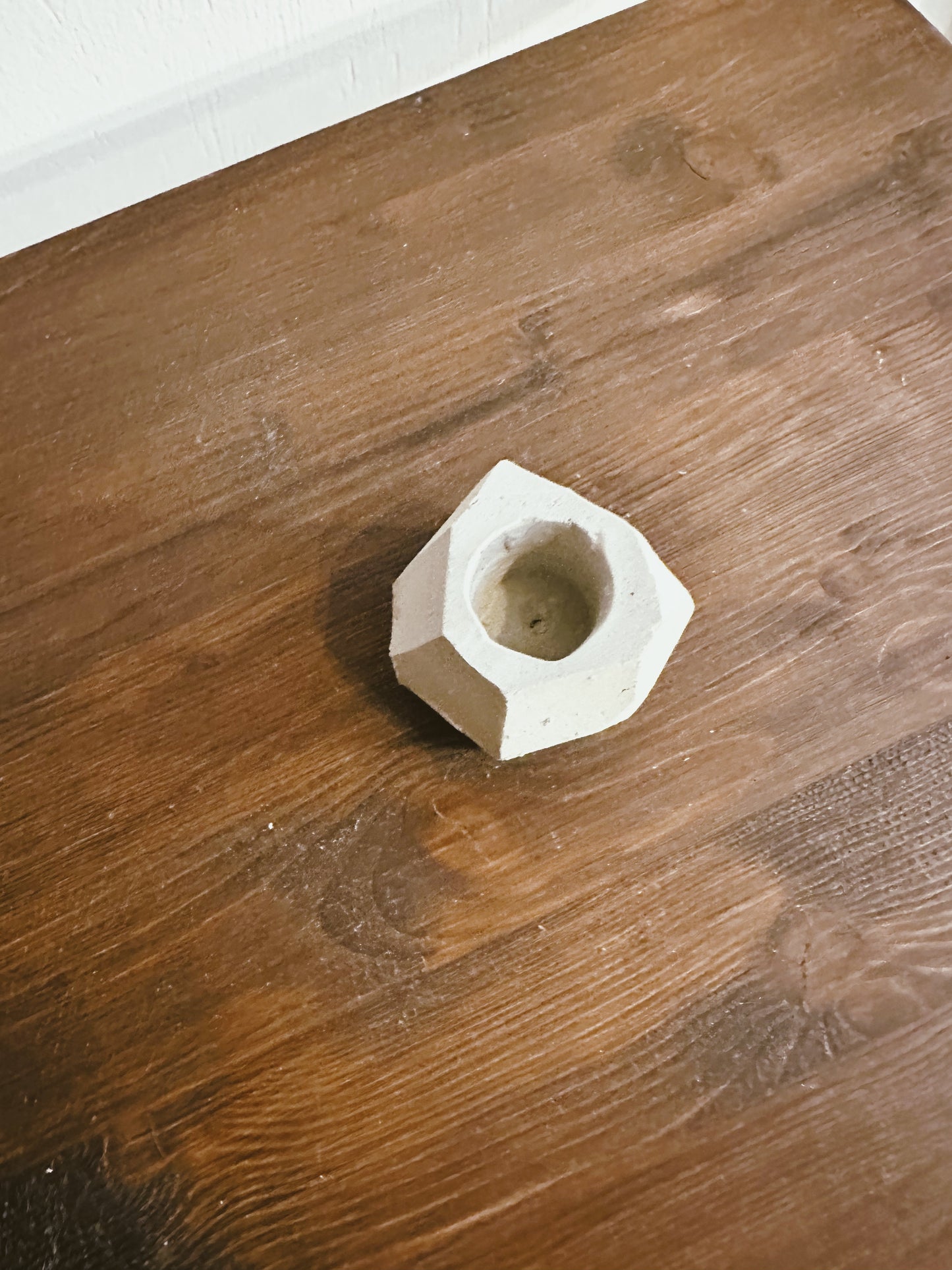 Kurinuki - candleholder - small raw