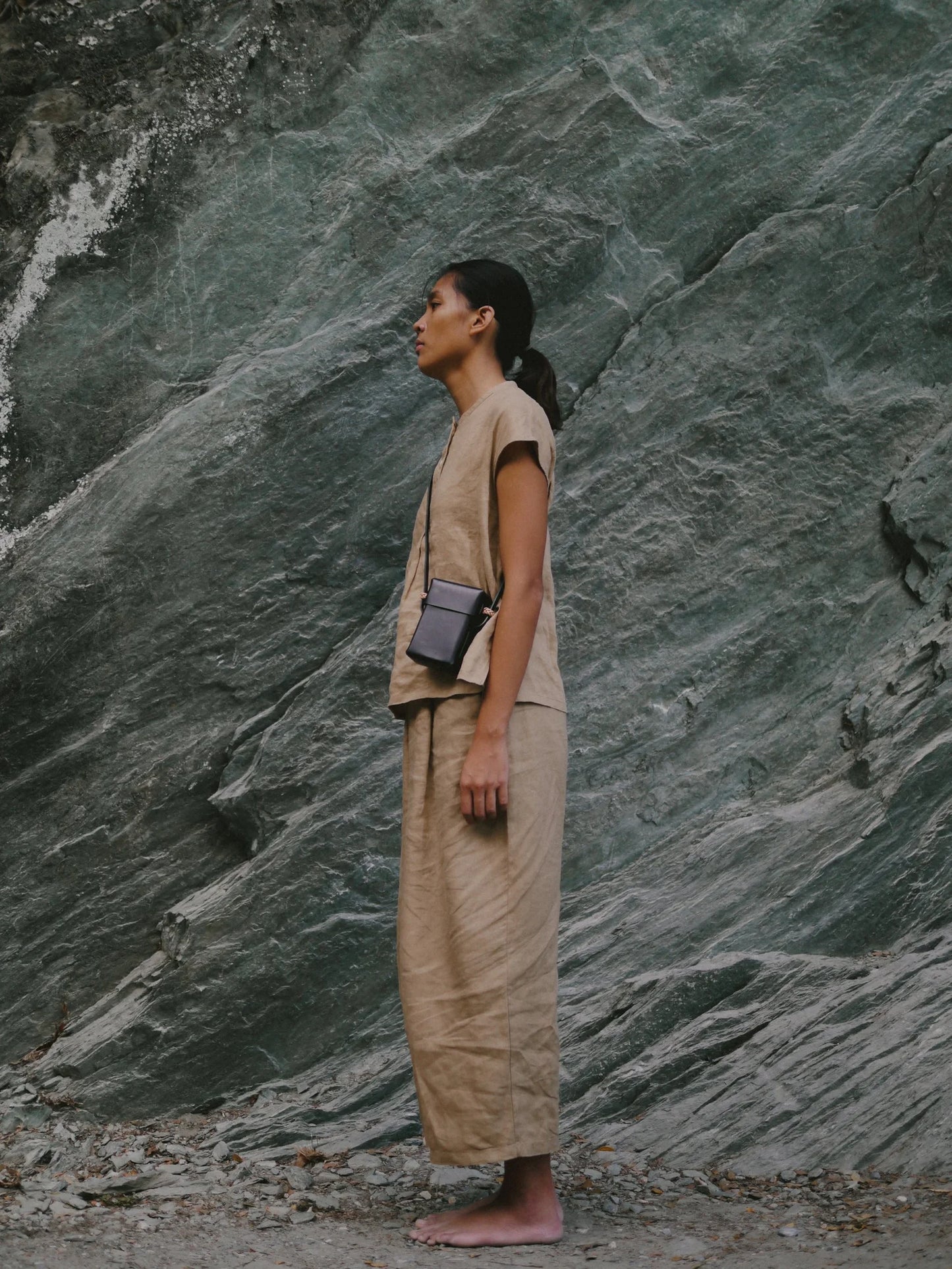 KAMAROAN - Woven Camera Pouch - Black