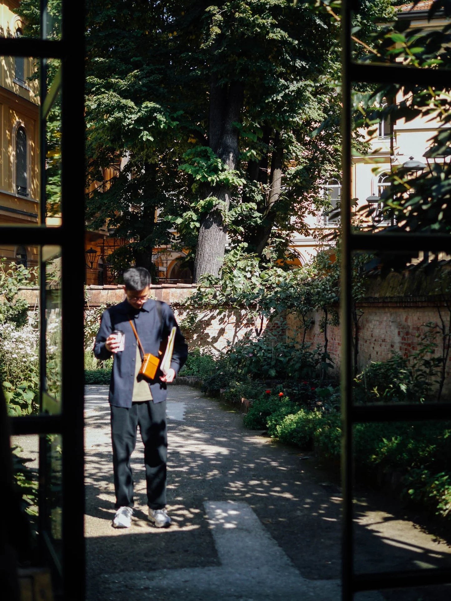 KAMAROAN - Woven Camera Pouch - Chestnut