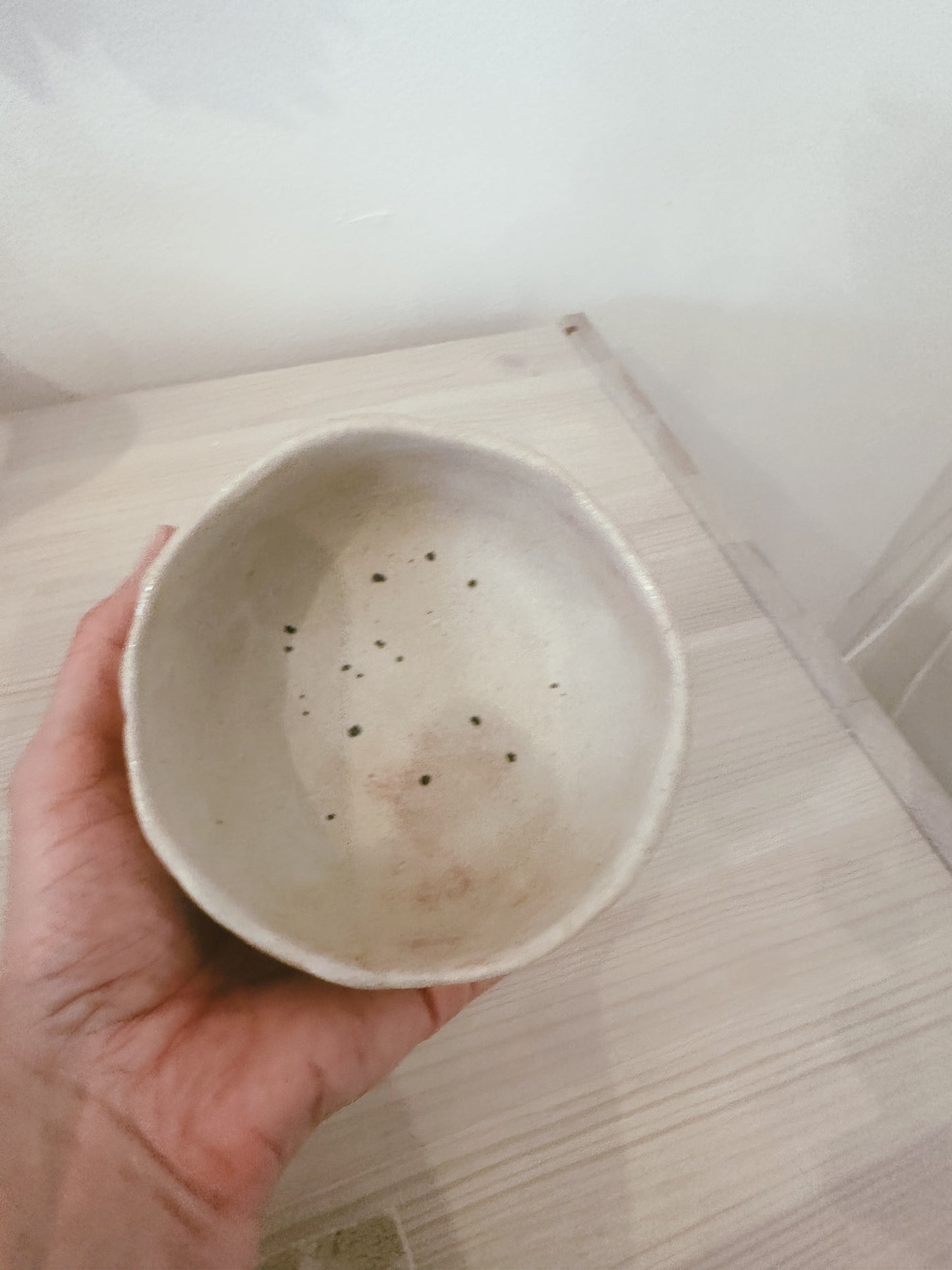 Soft Rose Magma Cup - Black dots
