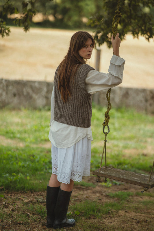 Cris Vest - Dark Grey